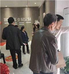新店開業(yè)第十九彈 | 大牌駕到！湖南湘潭客來福定制衣柜加盟門店開業(yè)啦！